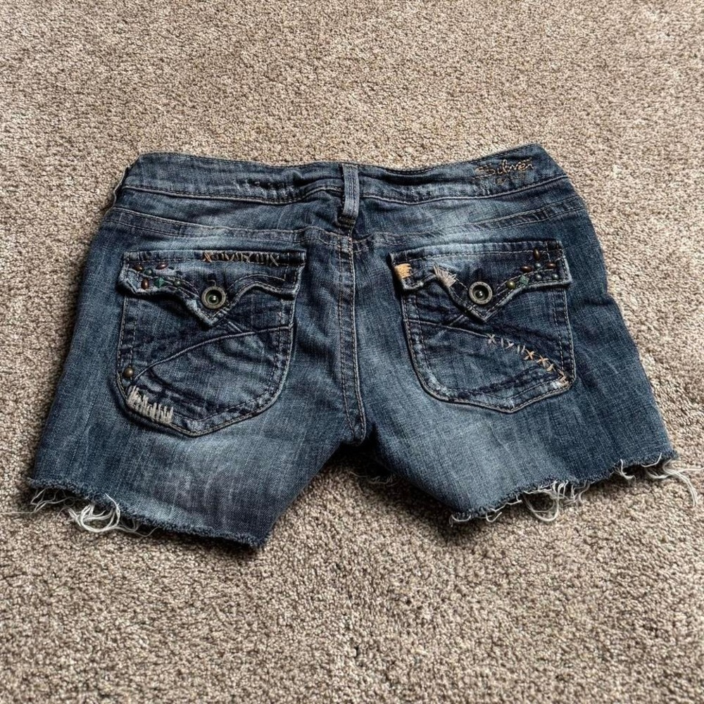 SILVER JEANS ROCKABILLY BUTTON FLAP DENIM SHORTS